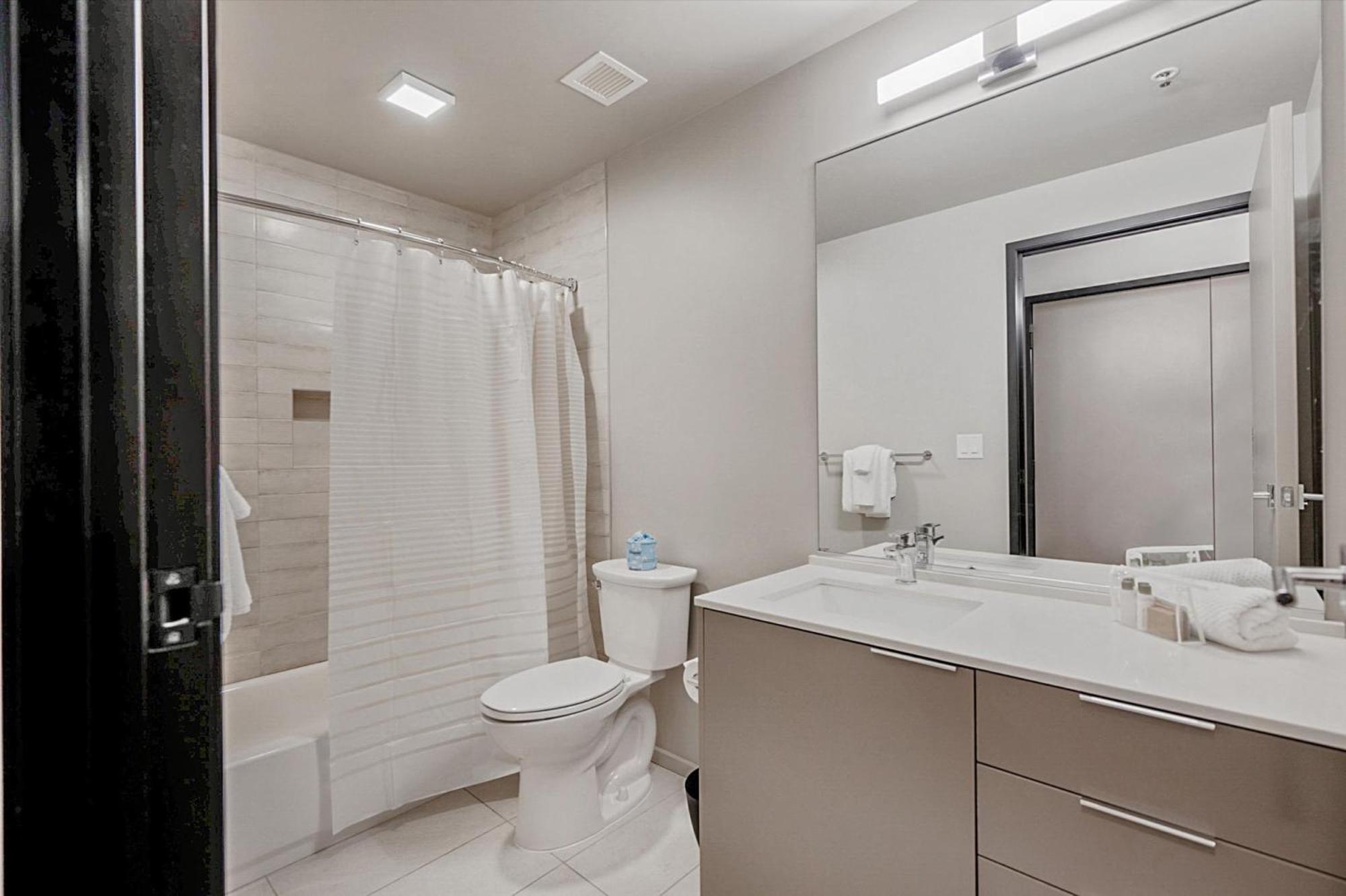 Global Luxury Suites Nashville Downtown Экстерьер фото