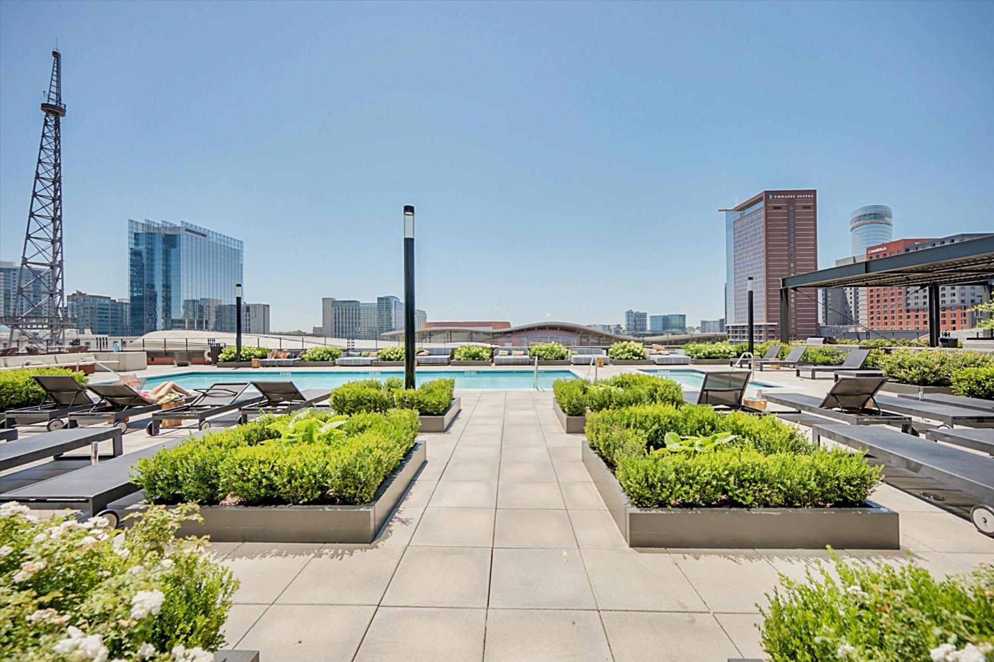 Global Luxury Suites Nashville Downtown Экстерьер фото