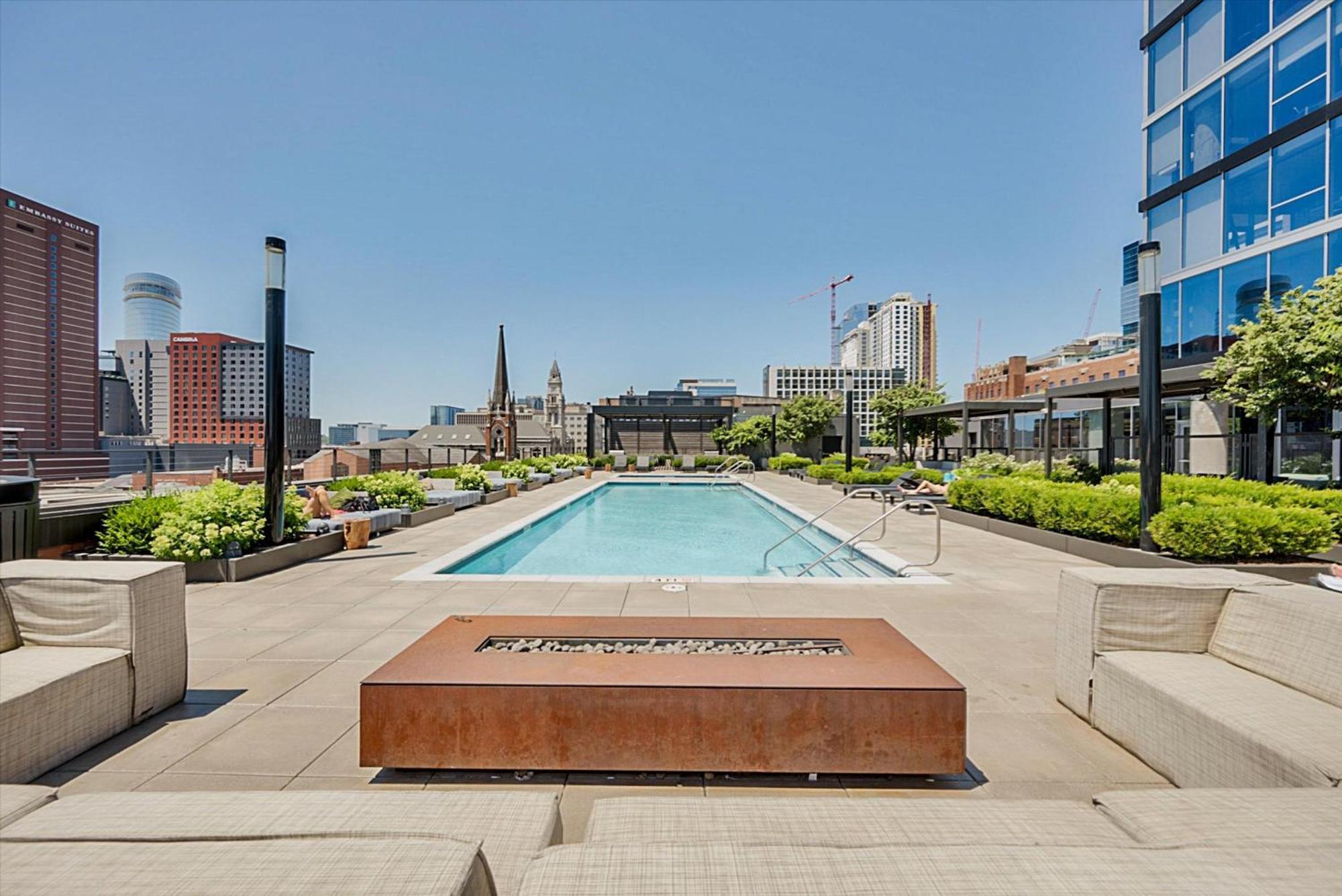 Global Luxury Suites Nashville Downtown Экстерьер фото
